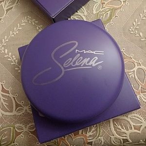 Mac Selena Techno Cumbia  Bronzer/Blush